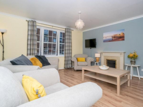Modern Renovated 2Bed Flat with Free Parking